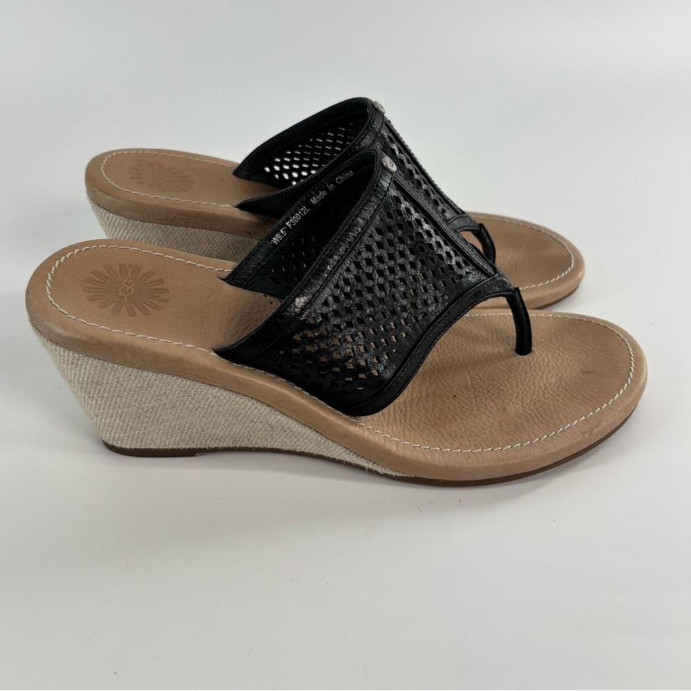 Ugg Solena leather wedge sandals black 9.5 *Runs small, fits like an 8 - Picture 3 of 12